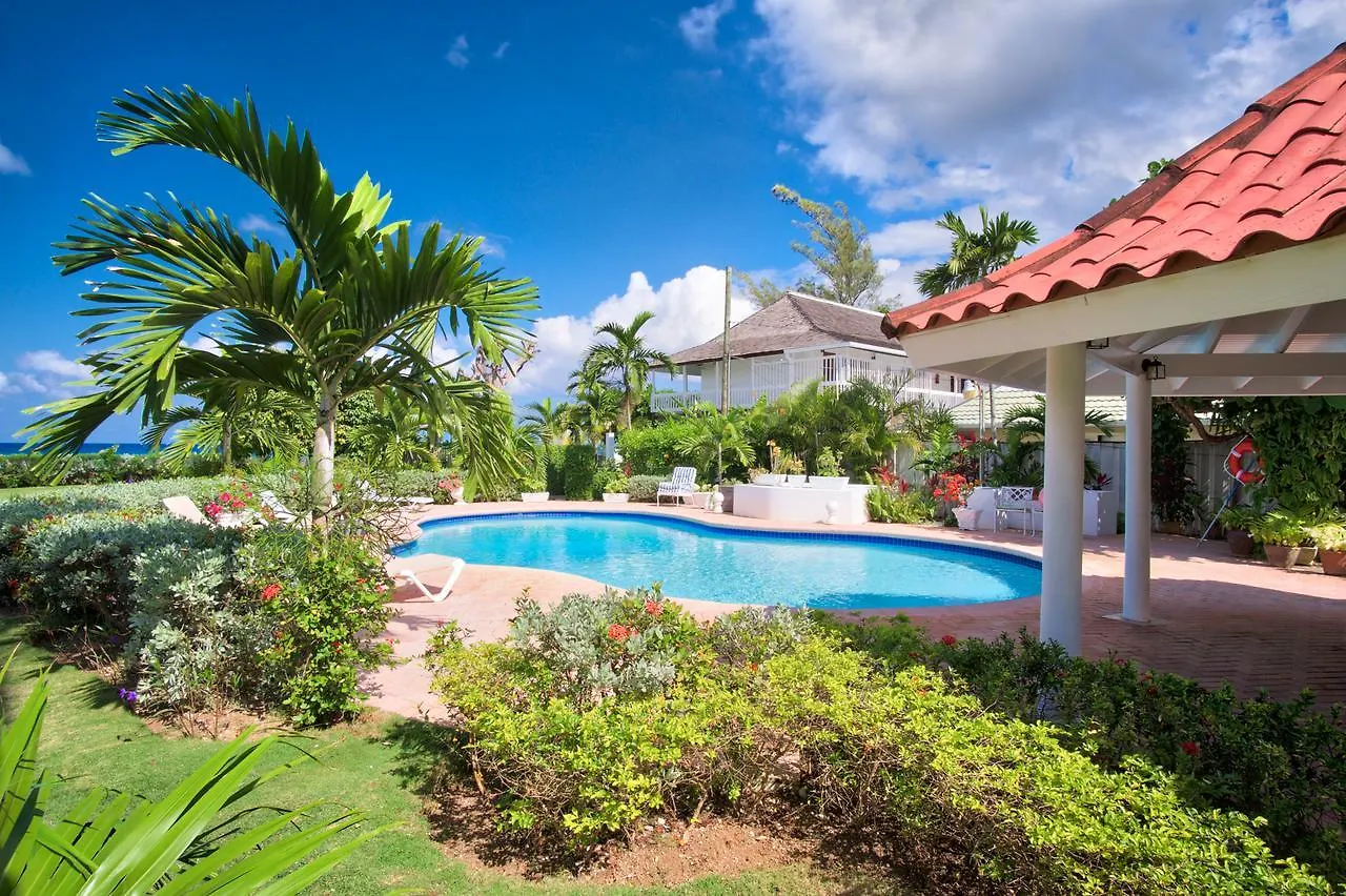 Sunspot Villa Runaway Bay