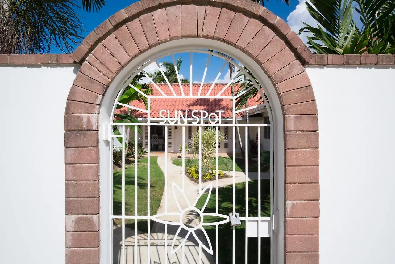 Sunspot Villa Runaway Bay