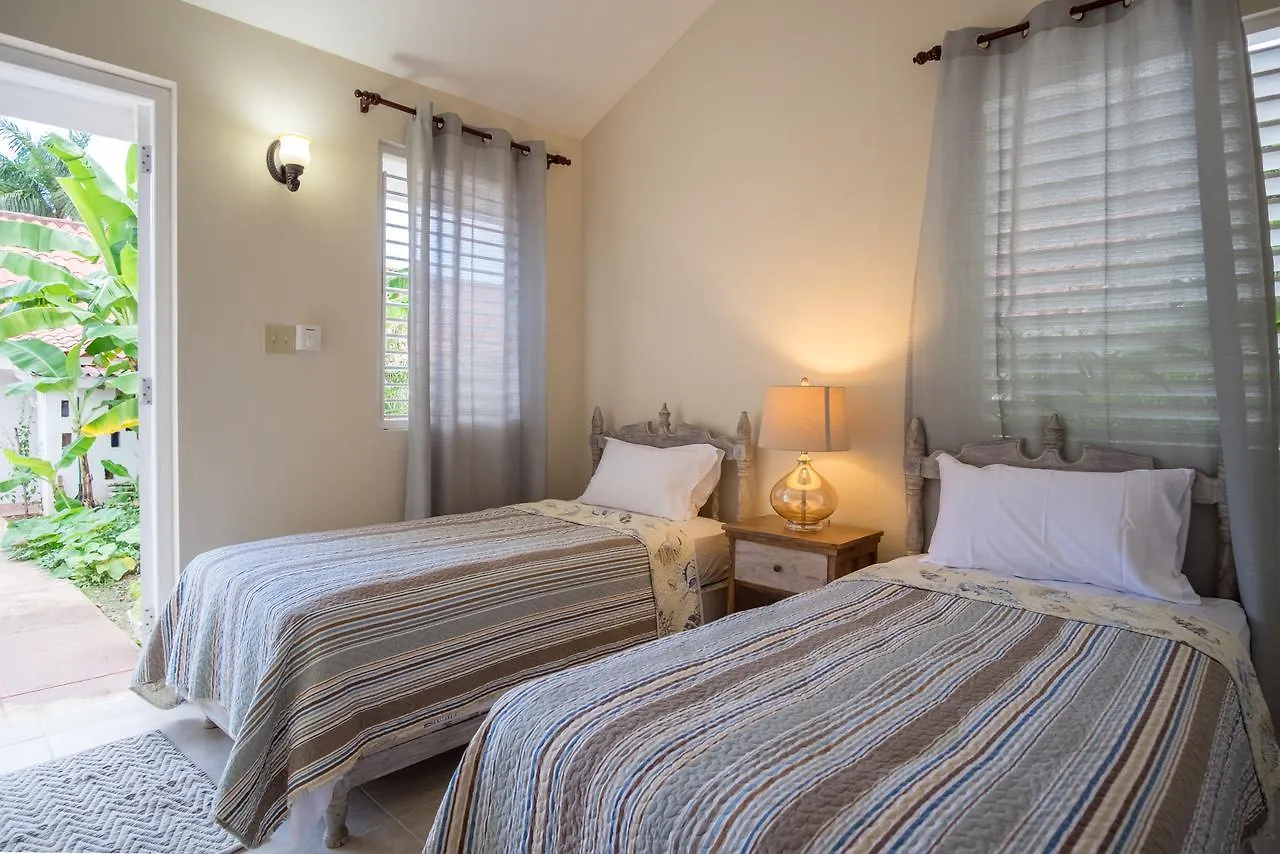 Sunspot Villa Runaway Bay