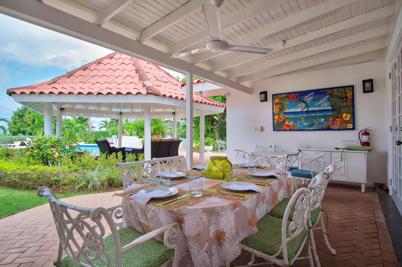 Sunspot Villa Runaway Bay