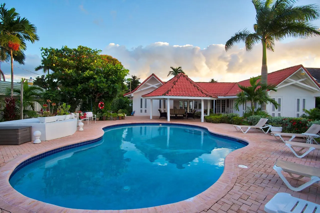 Sunspot Villa Runaway Bay