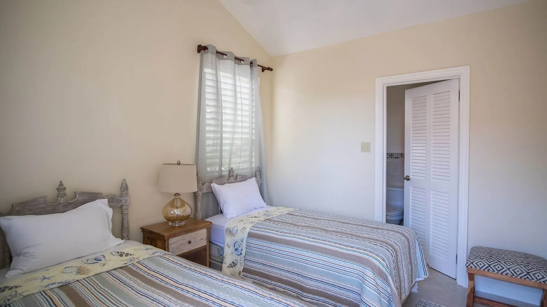 Sunspot Villa Runaway Bay Jamaica